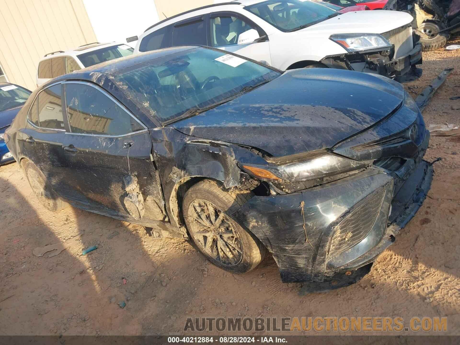 4T1G11AK6MU420745 TOYOTA CAMRY 2021