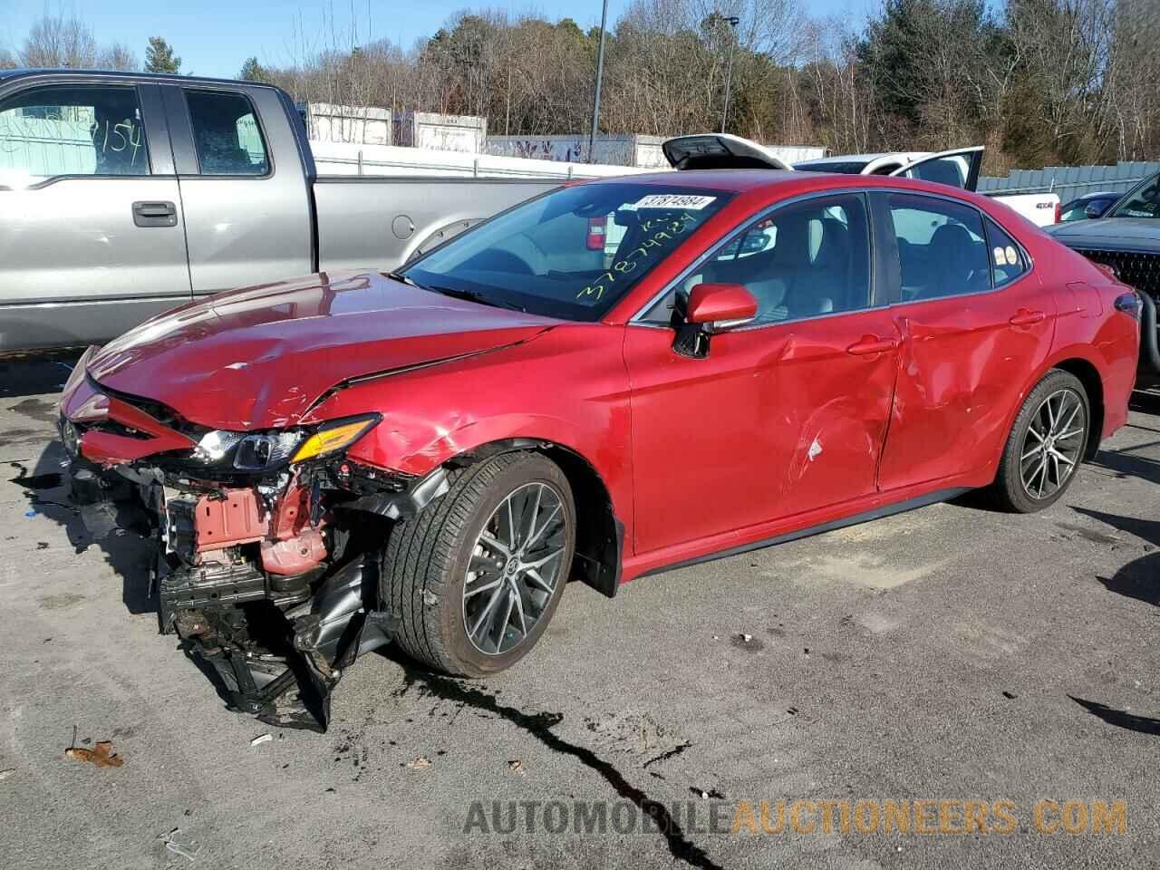 4T1G11AK6MU421815 TOYOTA CAMRY 2021