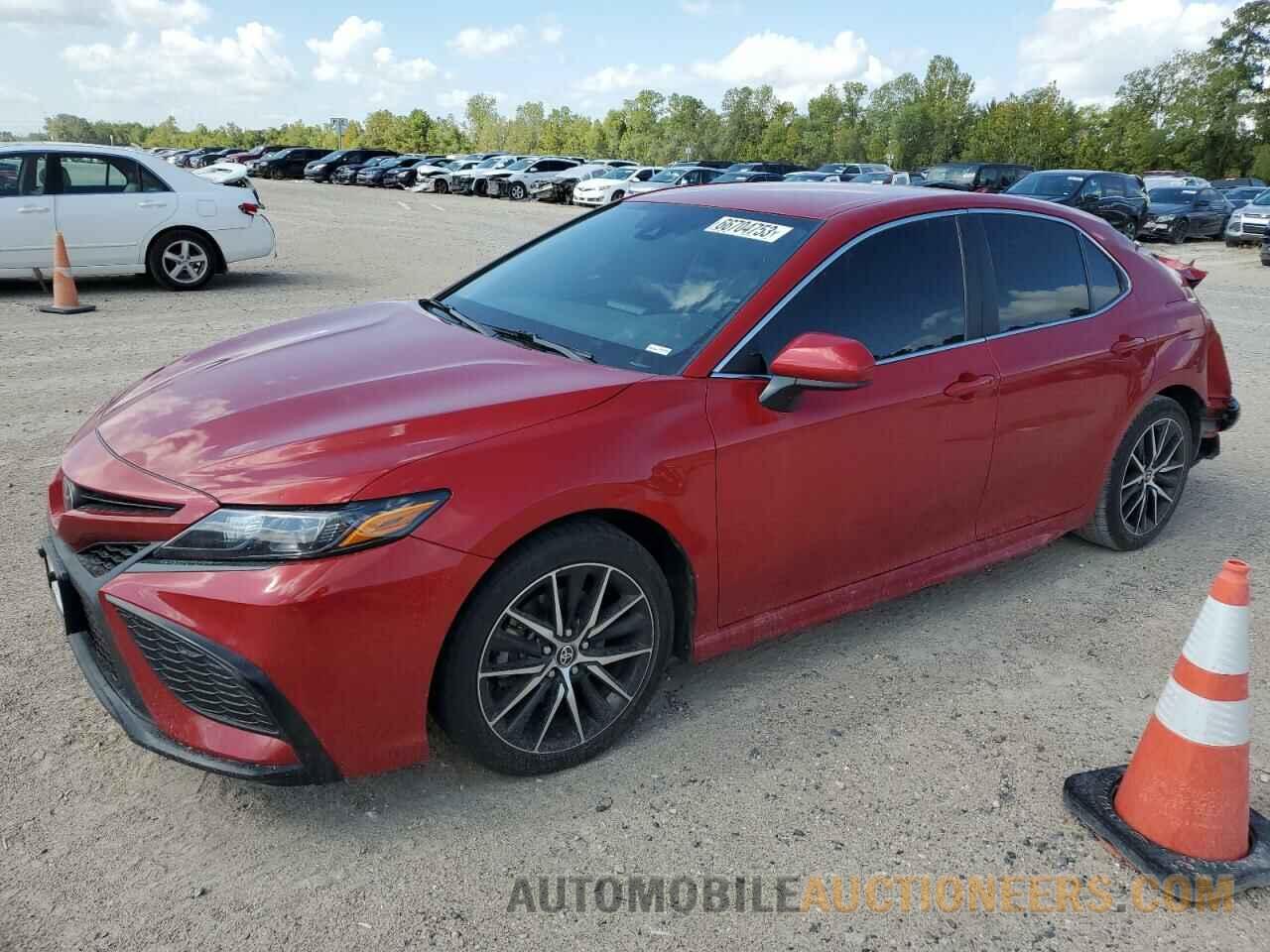 4T1G11AK6MU426481 TOYOTA CAMRY 2021