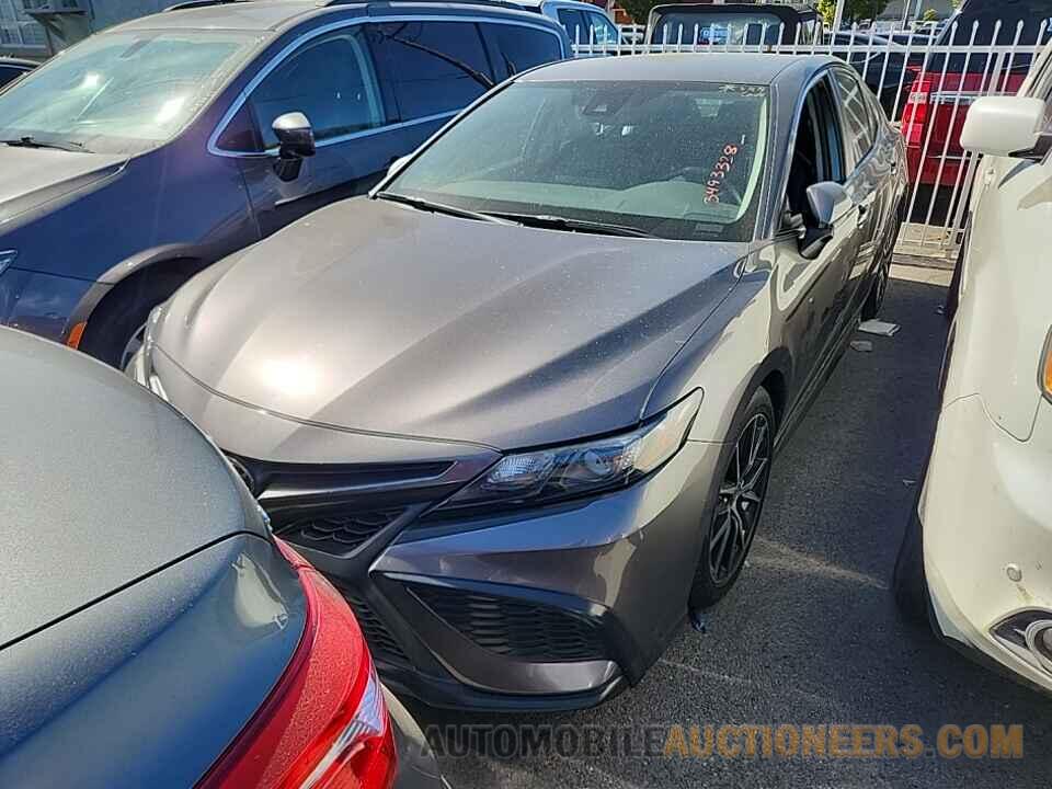 4T1G11AK6MU428909 Toyota Camry 2021