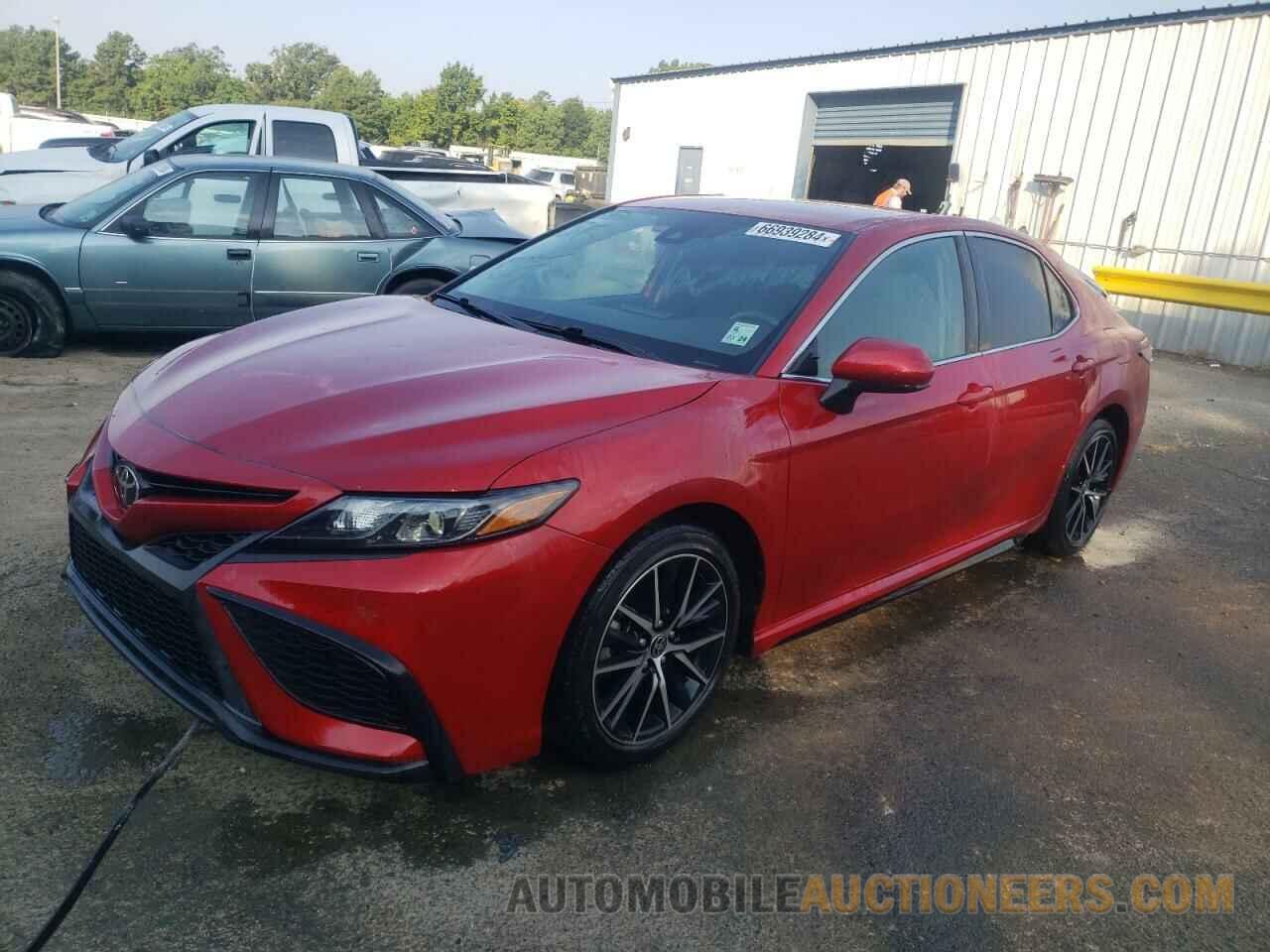 4T1G11AK6MU443328 TOYOTA CAMRY 2021