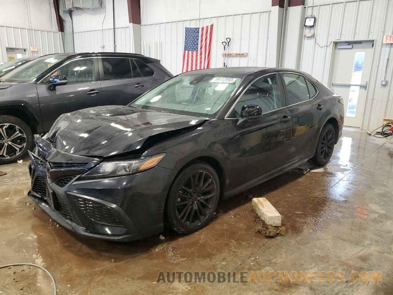 4T1G11AK6MU444317 TOYOTA CAMRY 2021