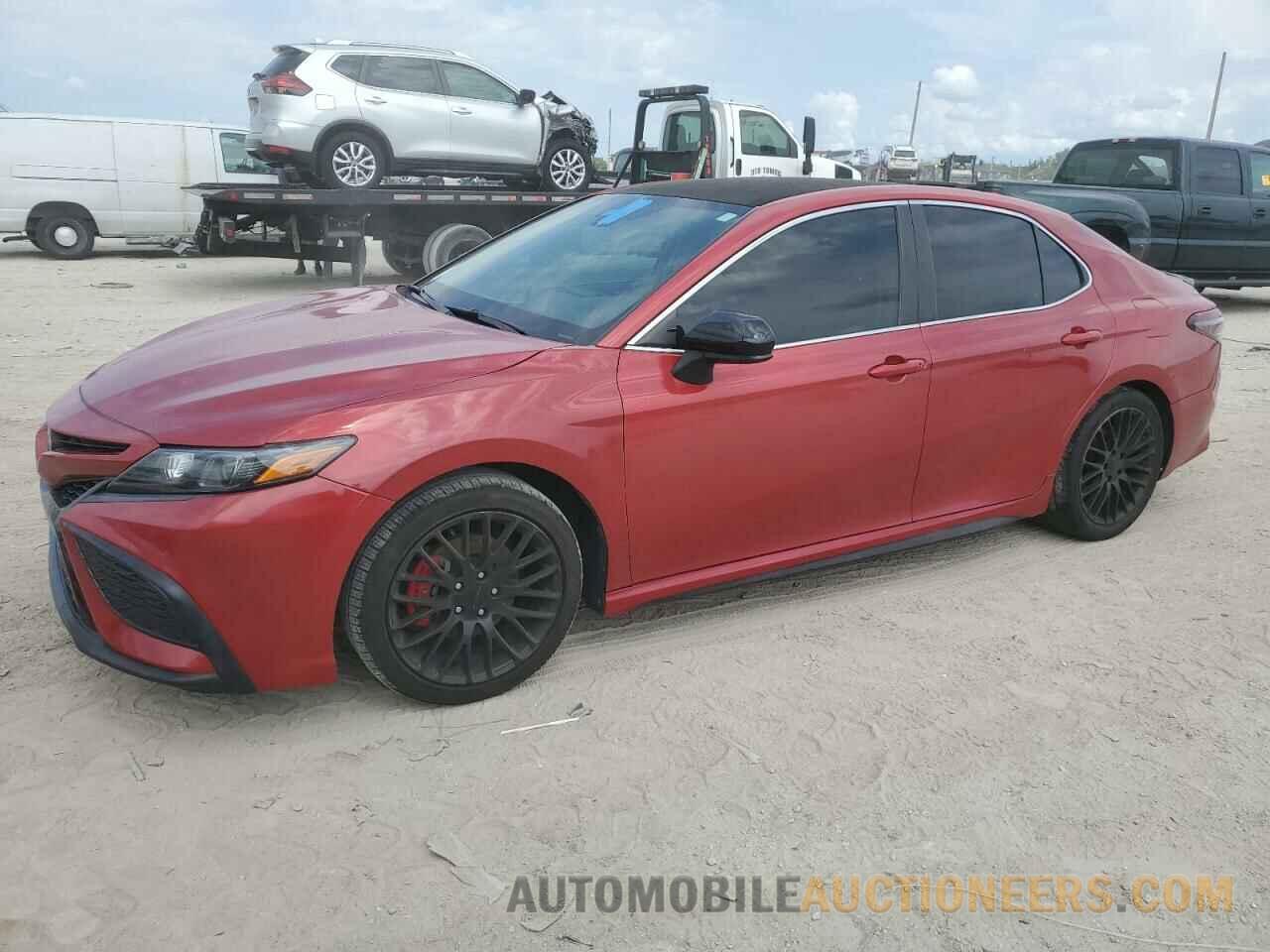 4T1G11AK6MU450988 TOYOTA CAMRY 2021