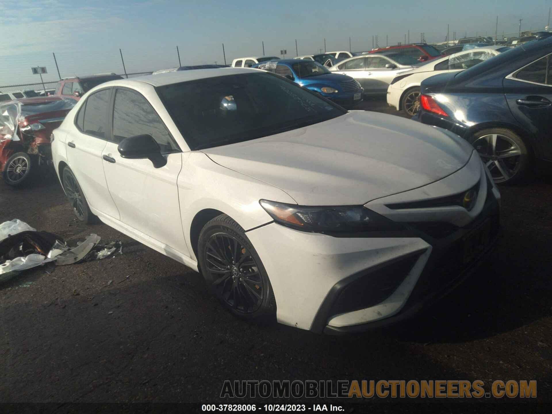 4T1G11AK6MU452790 TOYOTA CAMRY 2021