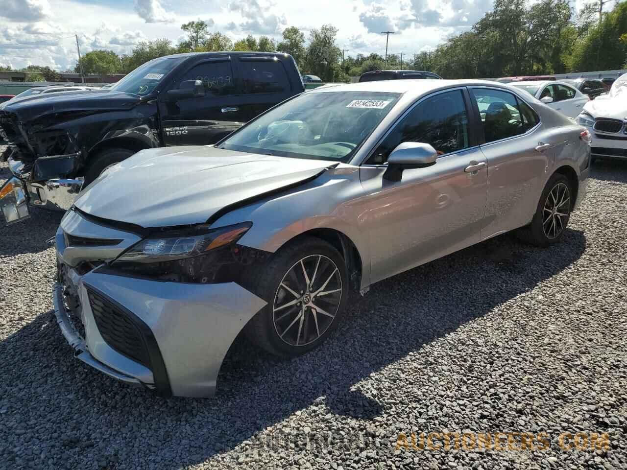 4T1G11AK6MU455754 TOYOTA CAMRY 2021