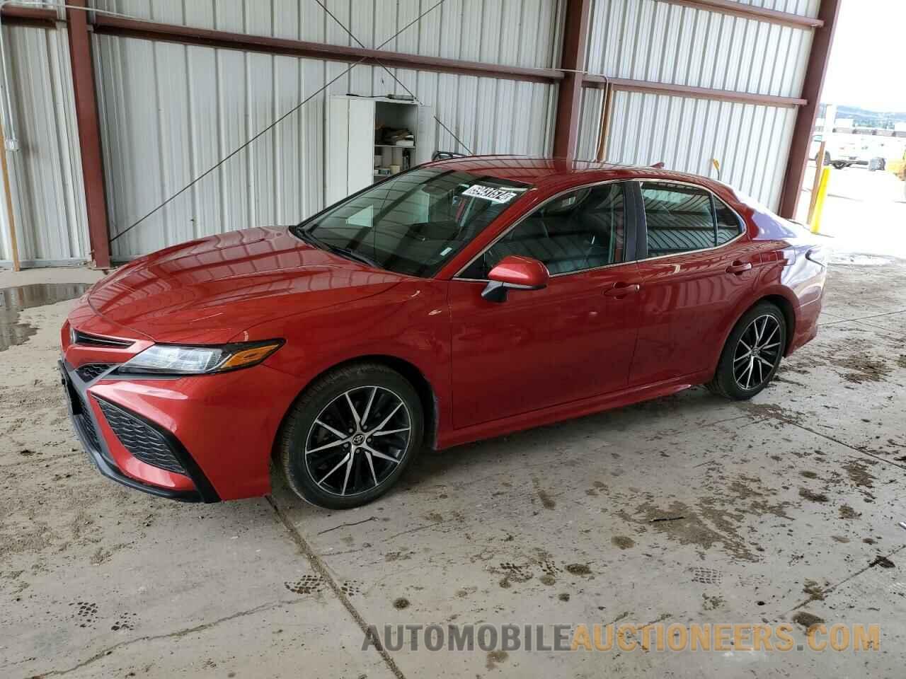 4T1G11AK6MU477771 TOYOTA CAMRY 2021