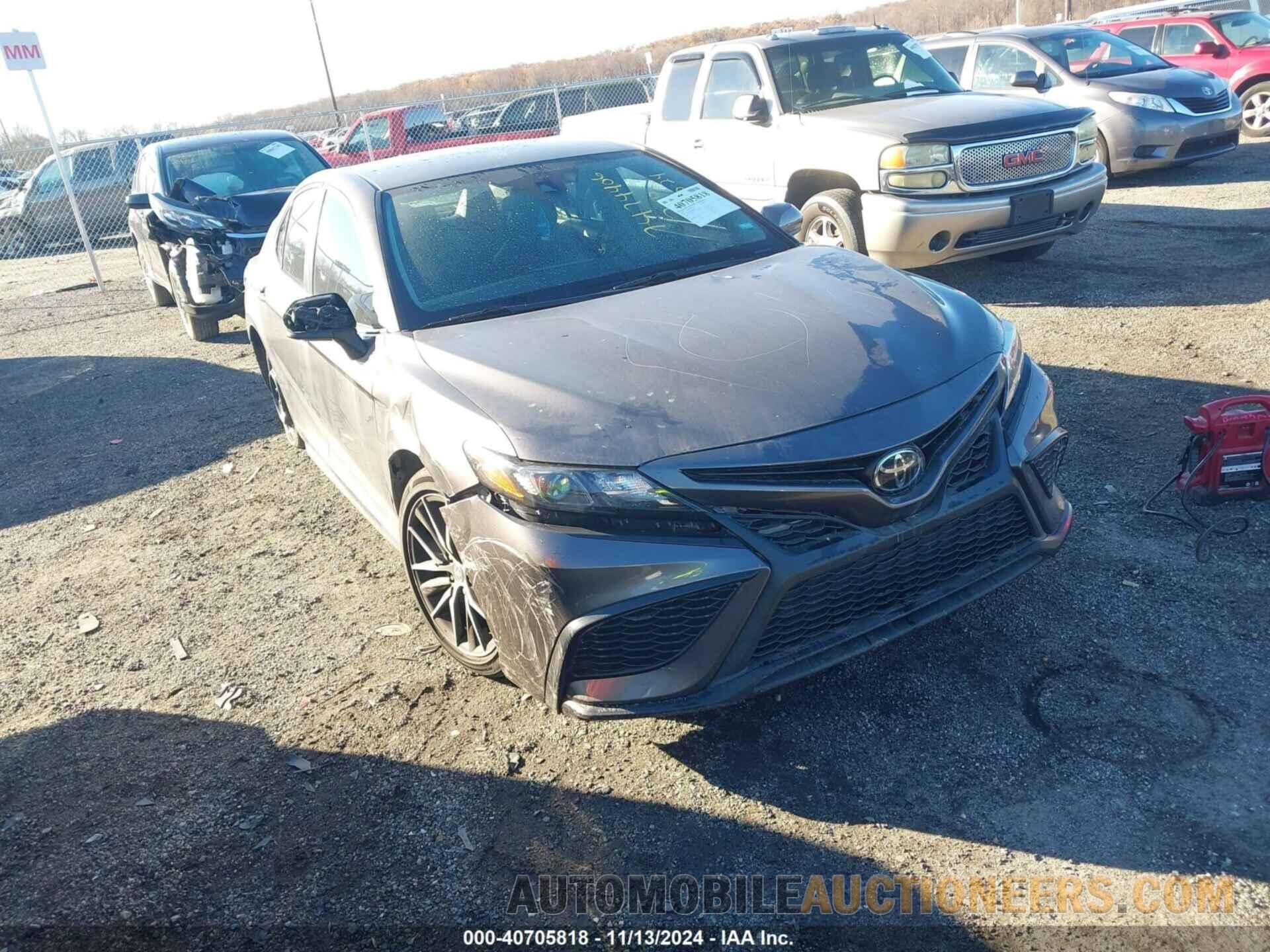 4T1G11AK6MU480475 TOYOTA CAMRY 2021