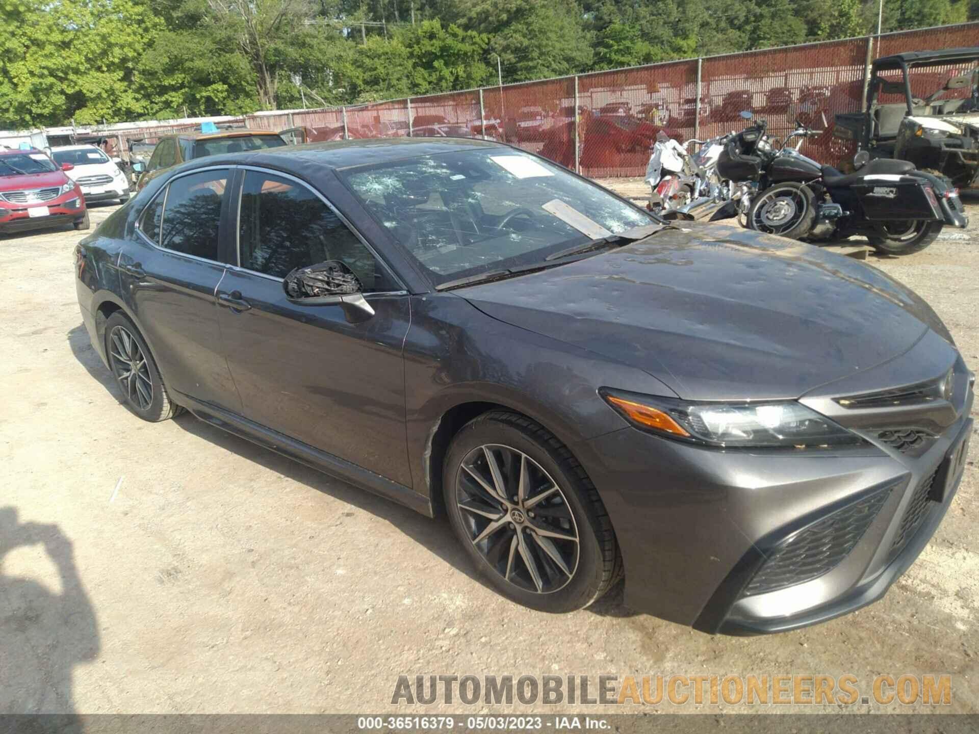 4T1G11AK6MU482985 TOYOTA CAMRY 2021