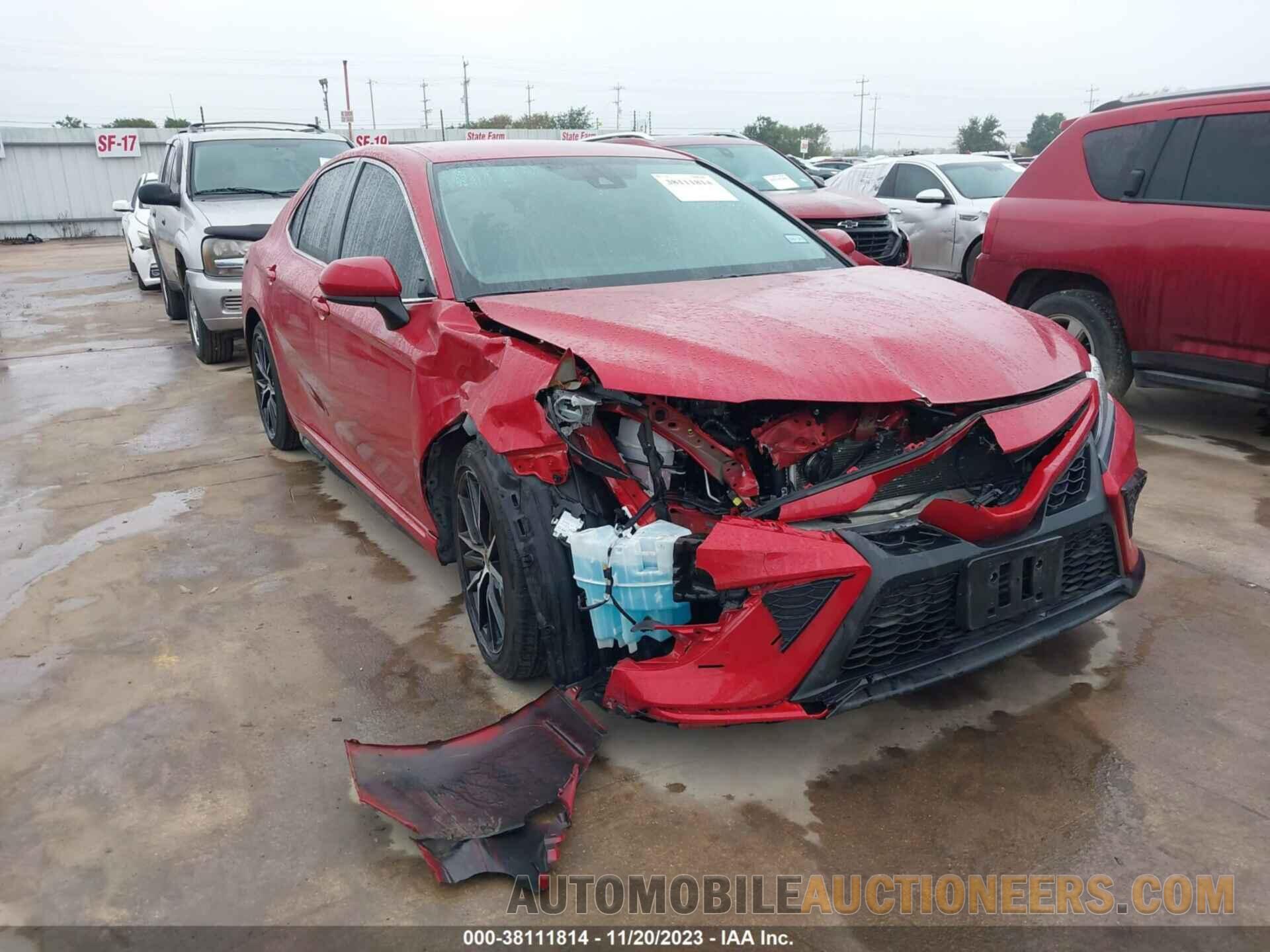 4T1G11AK6MU483392 TOYOTA CAMRY 2021