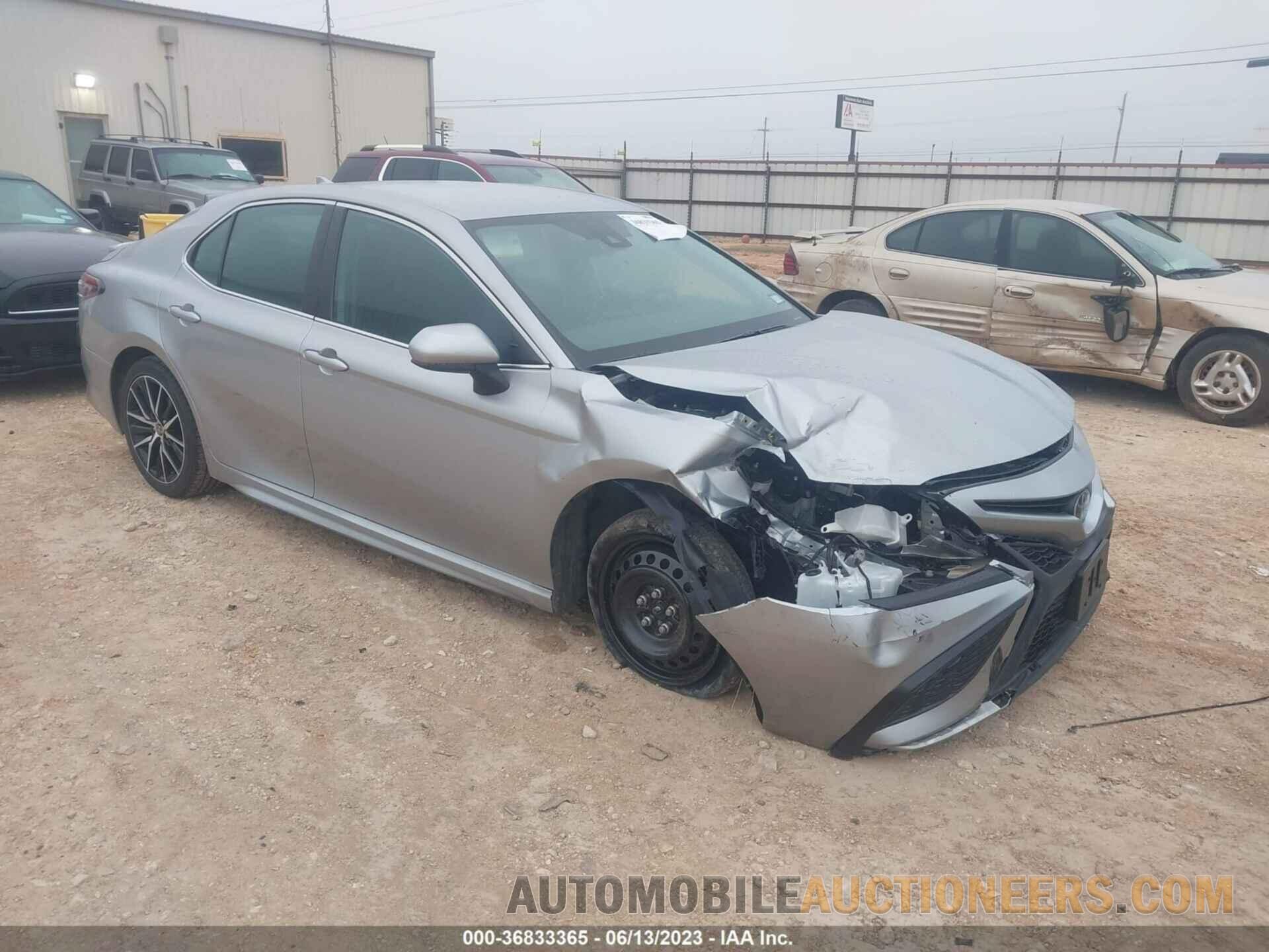 4T1G11AK6MU487751 TOYOTA CAMRY 2021