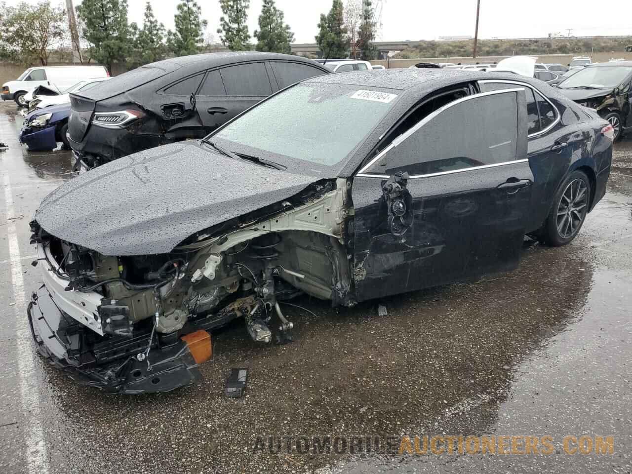 4T1G11AK6MU493274 TOYOTA CAMRY 2021