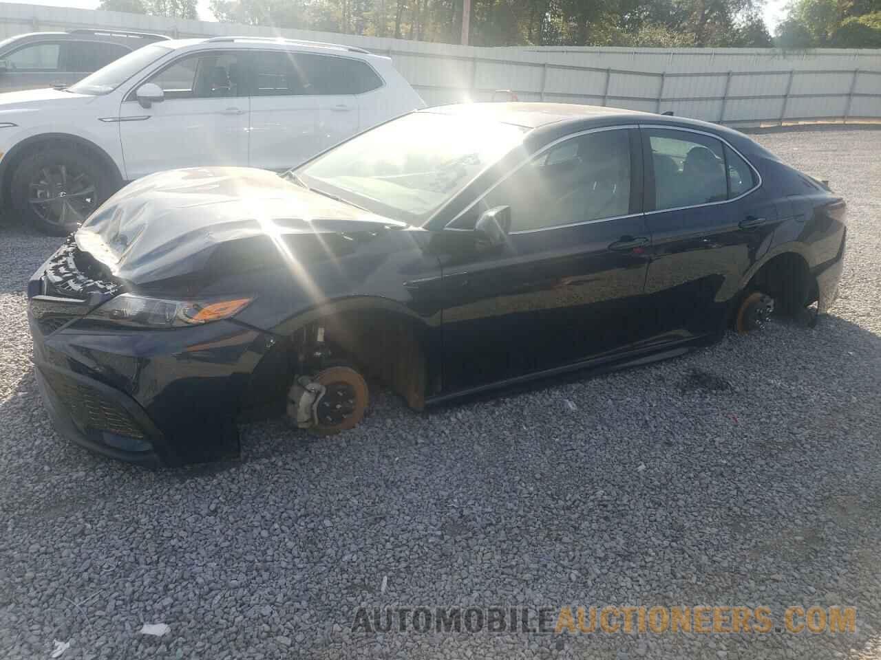 4T1G11AK6MU511708 TOYOTA CAMRY 2021