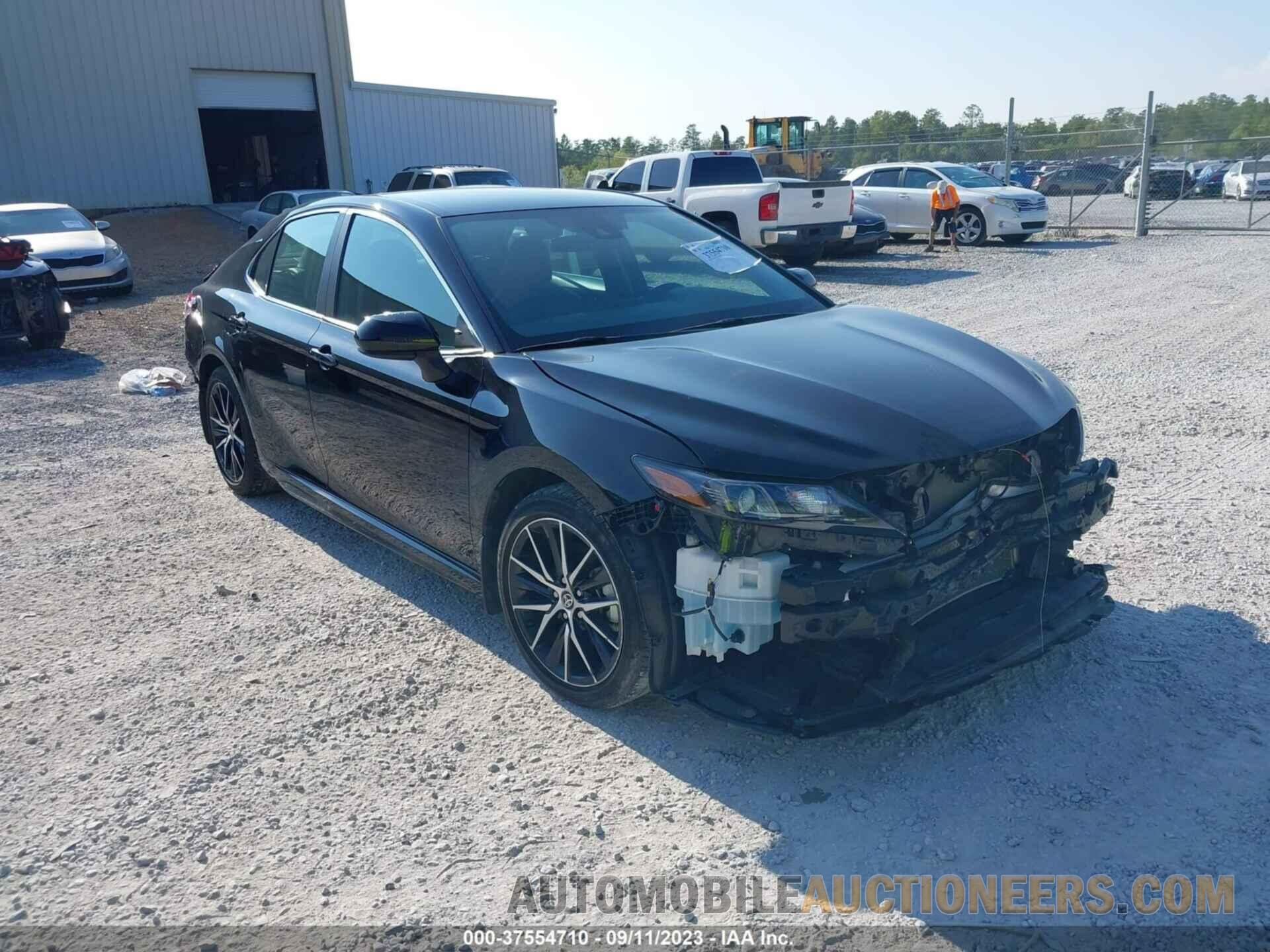 4T1G11AK6MU534311 TOYOTA CAMRY 2021