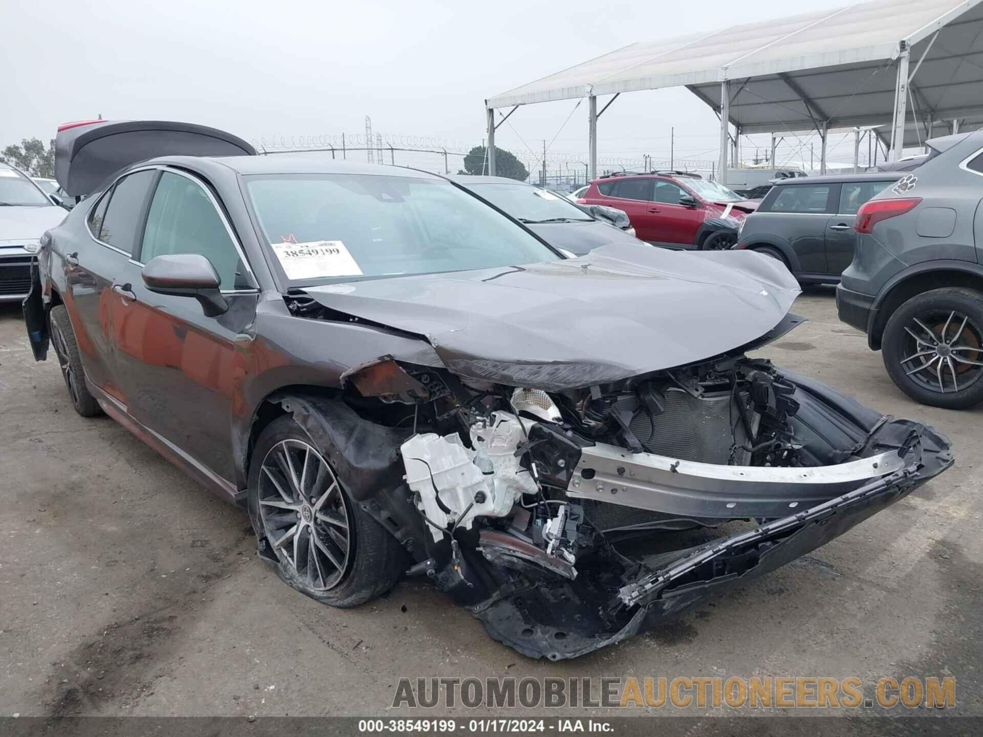 4T1G11AK6MU566577 TOYOTA CAMRY 2021