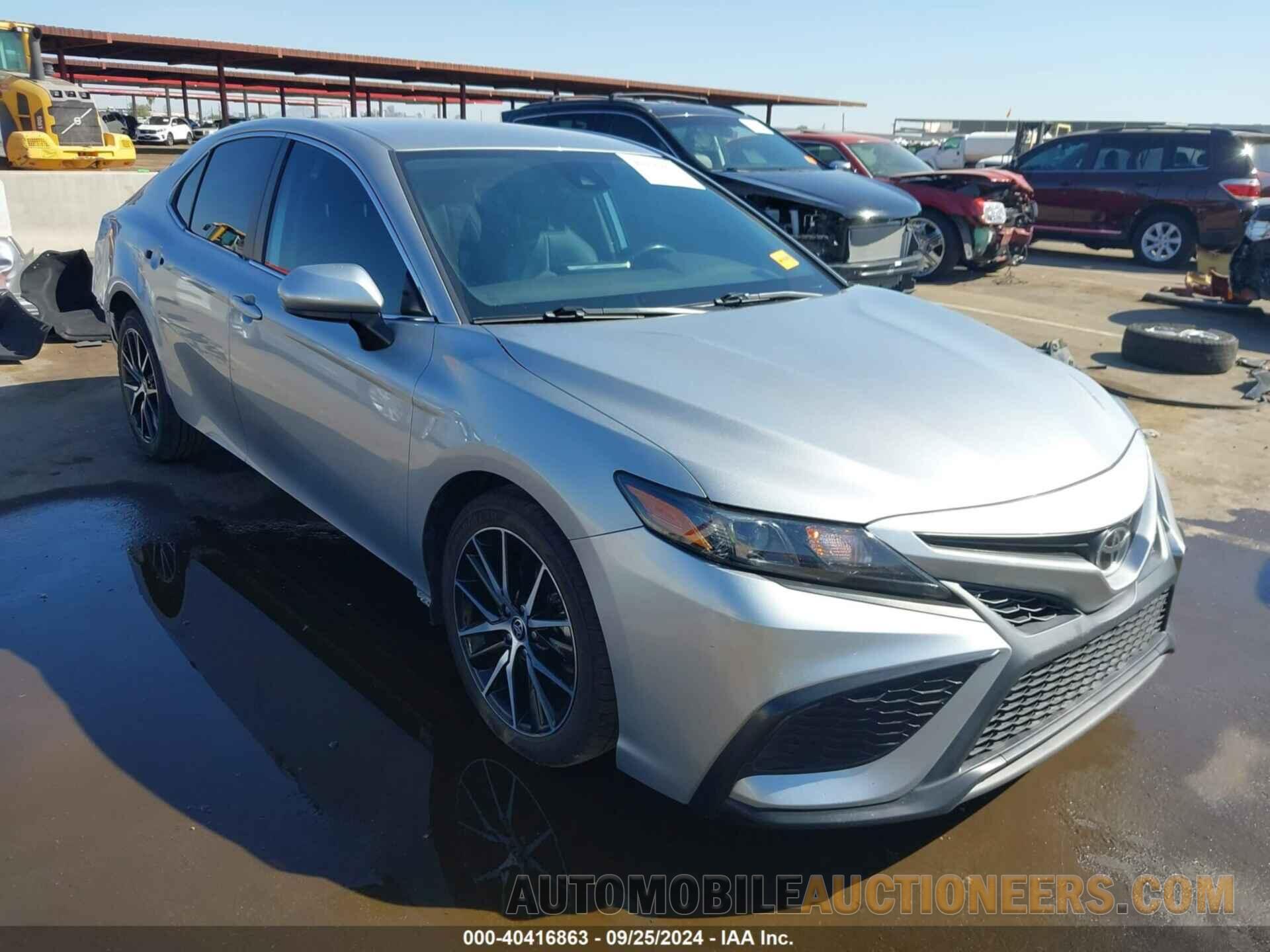 4T1G11AK6MU566692 TOYOTA CAMRY 2021