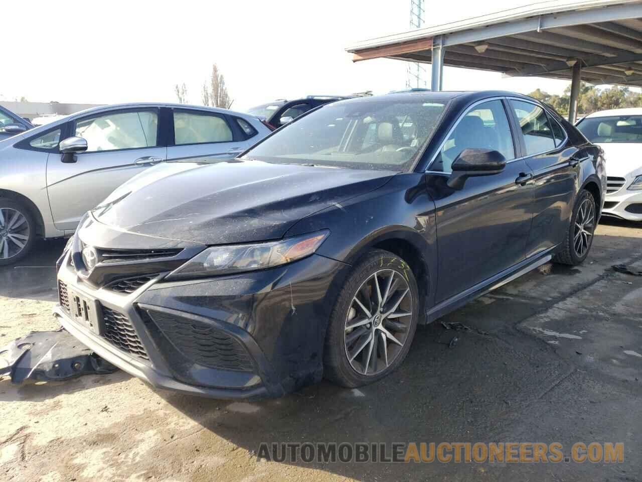 4T1G11AK6MU591589 TOYOTA CAMRY 2021