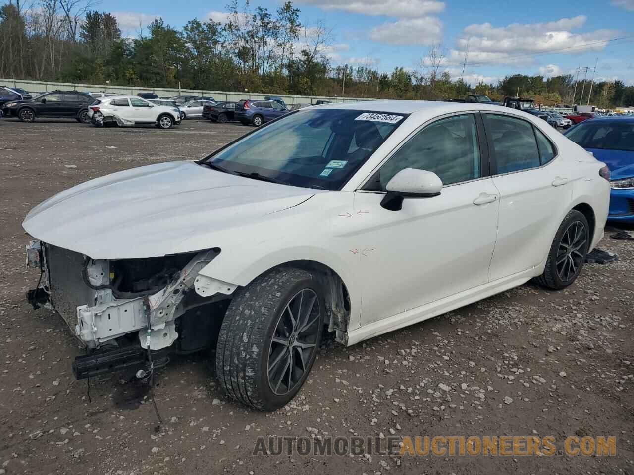 4T1G11AK6MU602817 TOYOTA CAMRY 2021