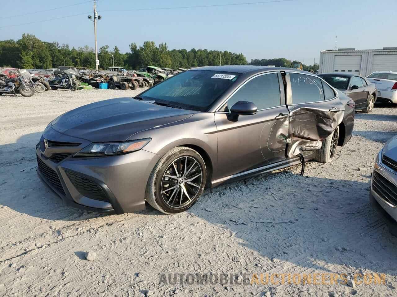 4T1G11AK6MU604311 TOYOTA CAMRY 2021