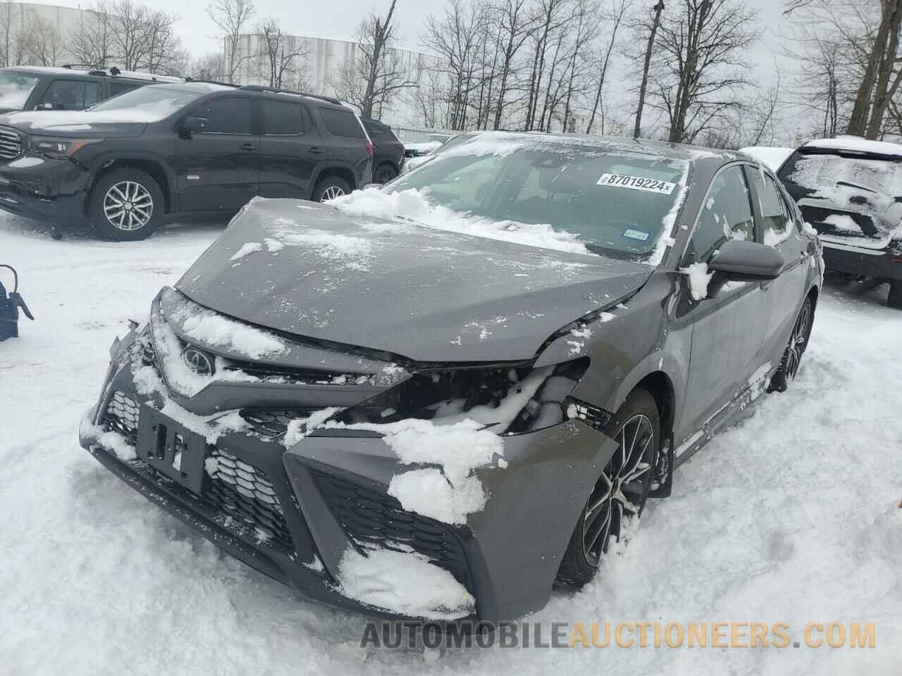 4T1G11AK6MU609931 TOYOTA CAMRY 2021