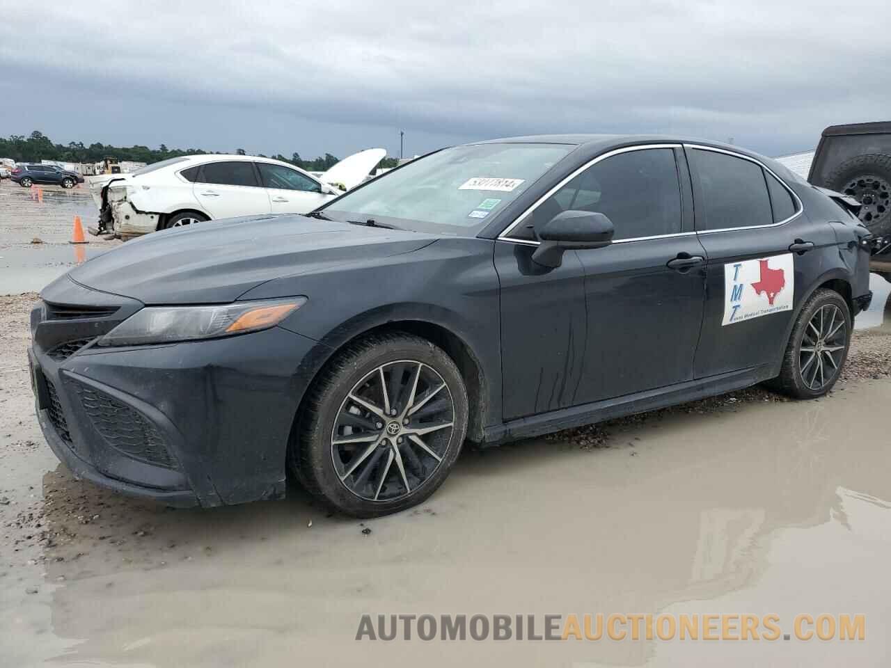 4T1G11AK6MU614837 TOYOTA CAMRY 2021