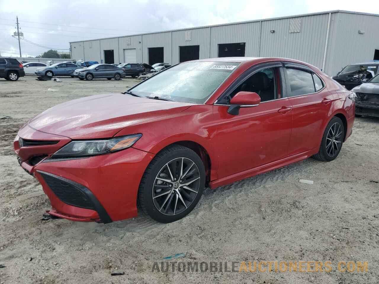 4T1G11AK6NU008195 TOYOTA CAMRY 2022