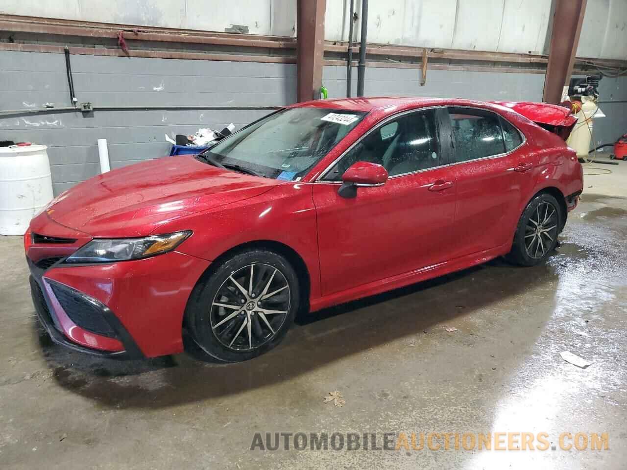 4T1G11AK6NU034182 TOYOTA CAMRY 2022