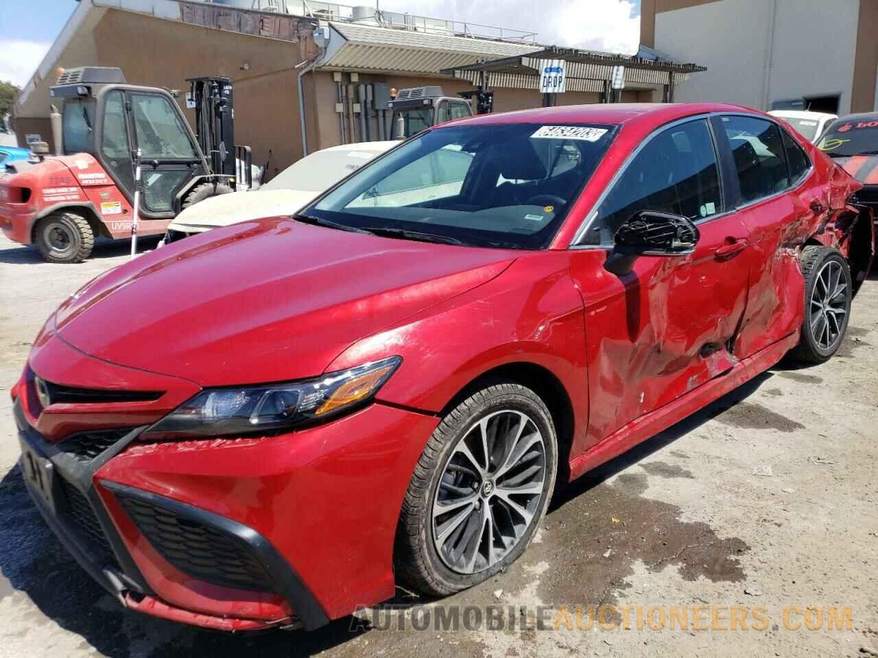 4T1G11AK6NU036370 TOYOTA CAMRY 2022