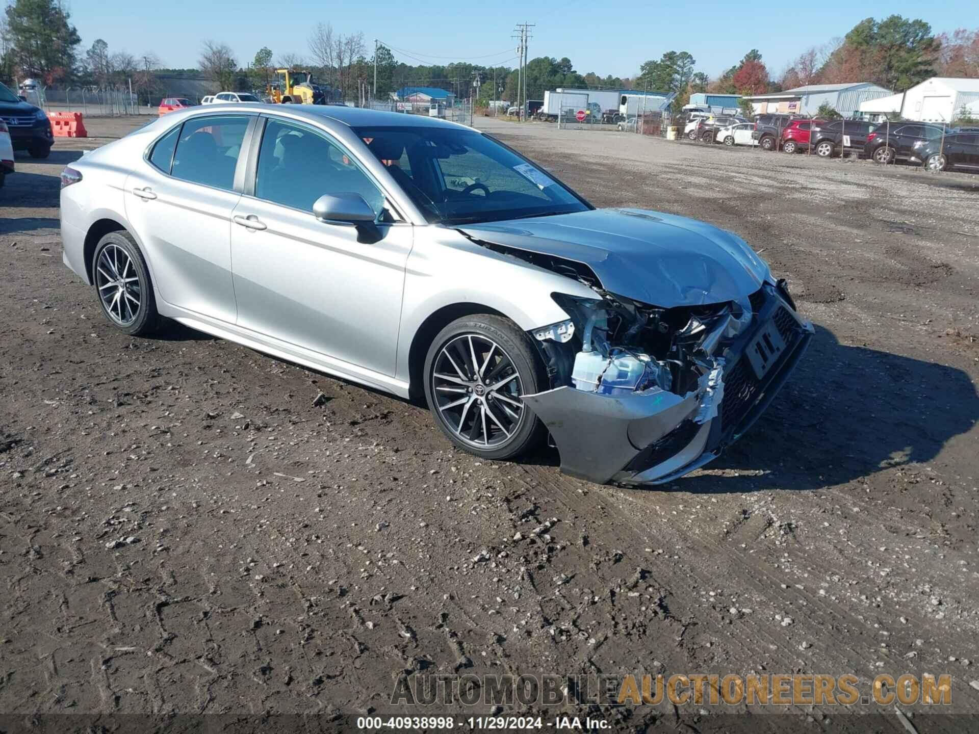 4T1G11AK6NU040838 TOYOTA CAMRY 2022