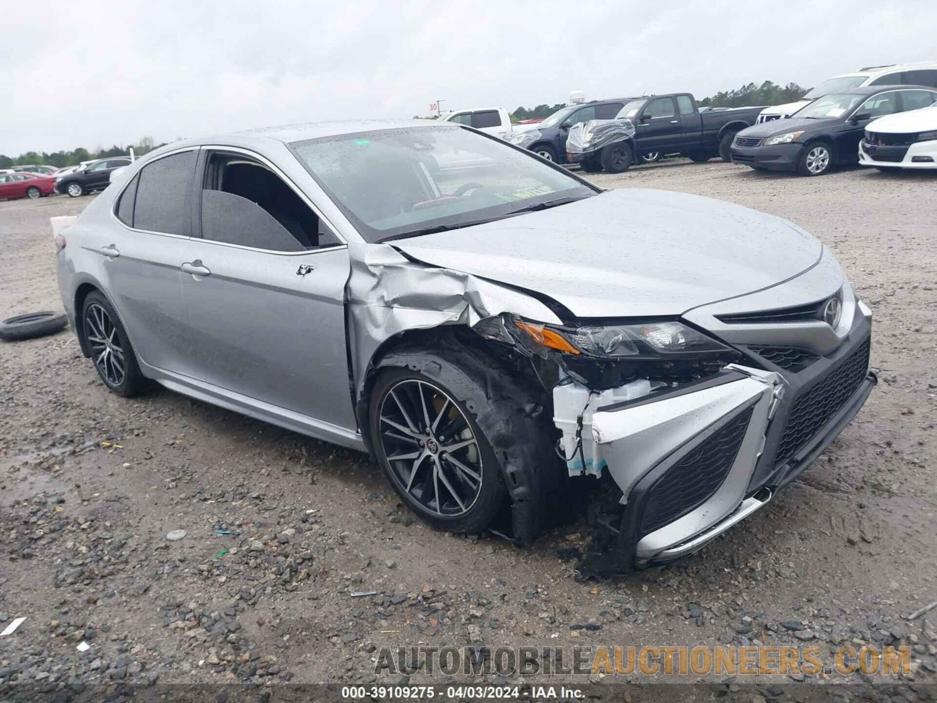 4T1G11AK6NU045716 TOYOTA CAMRY 2022