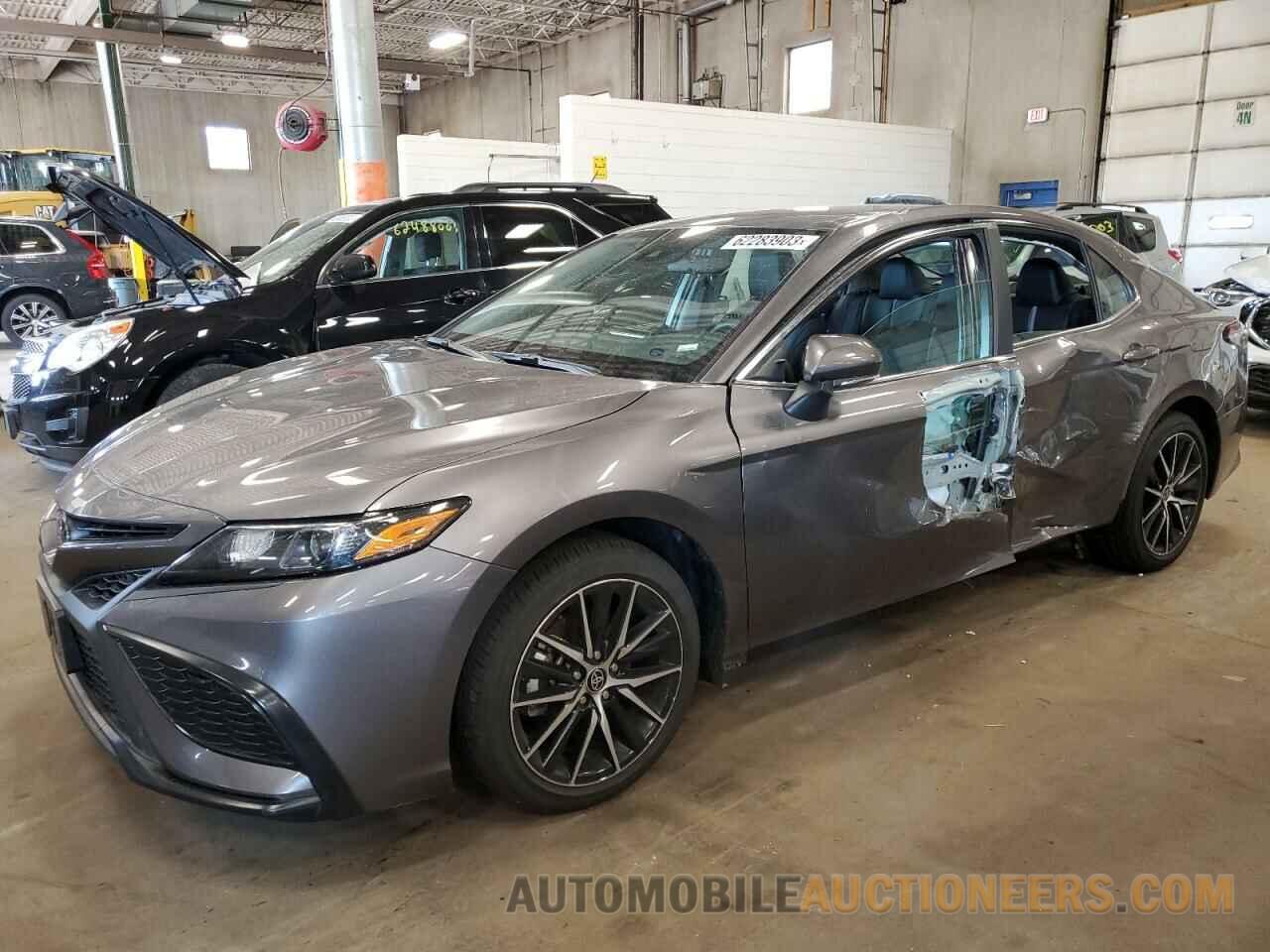 4T1G11AK6NU073158 TOYOTA CAMRY 2022