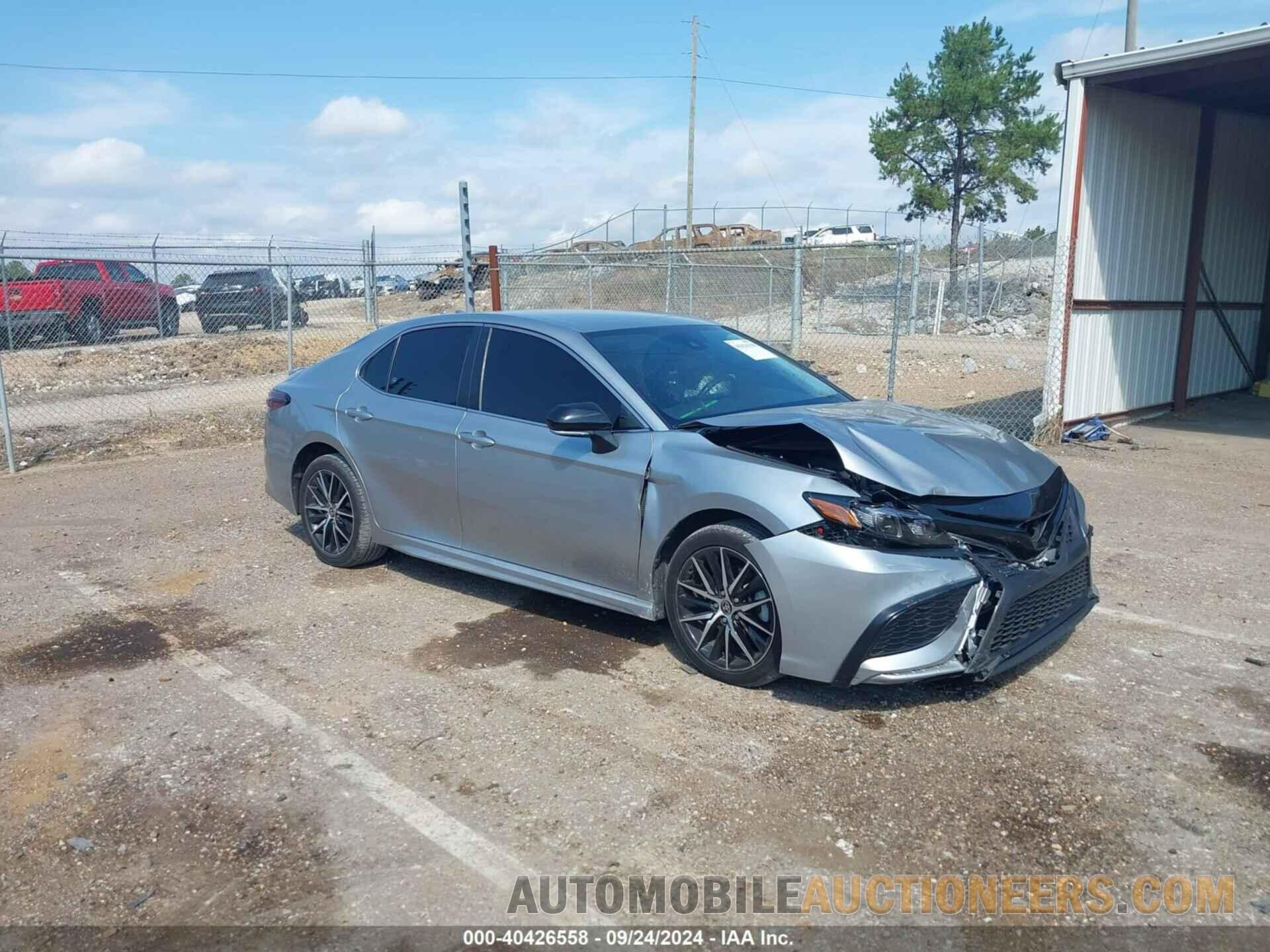 4T1G11AK6NU624754 TOYOTA CAMRY 2022