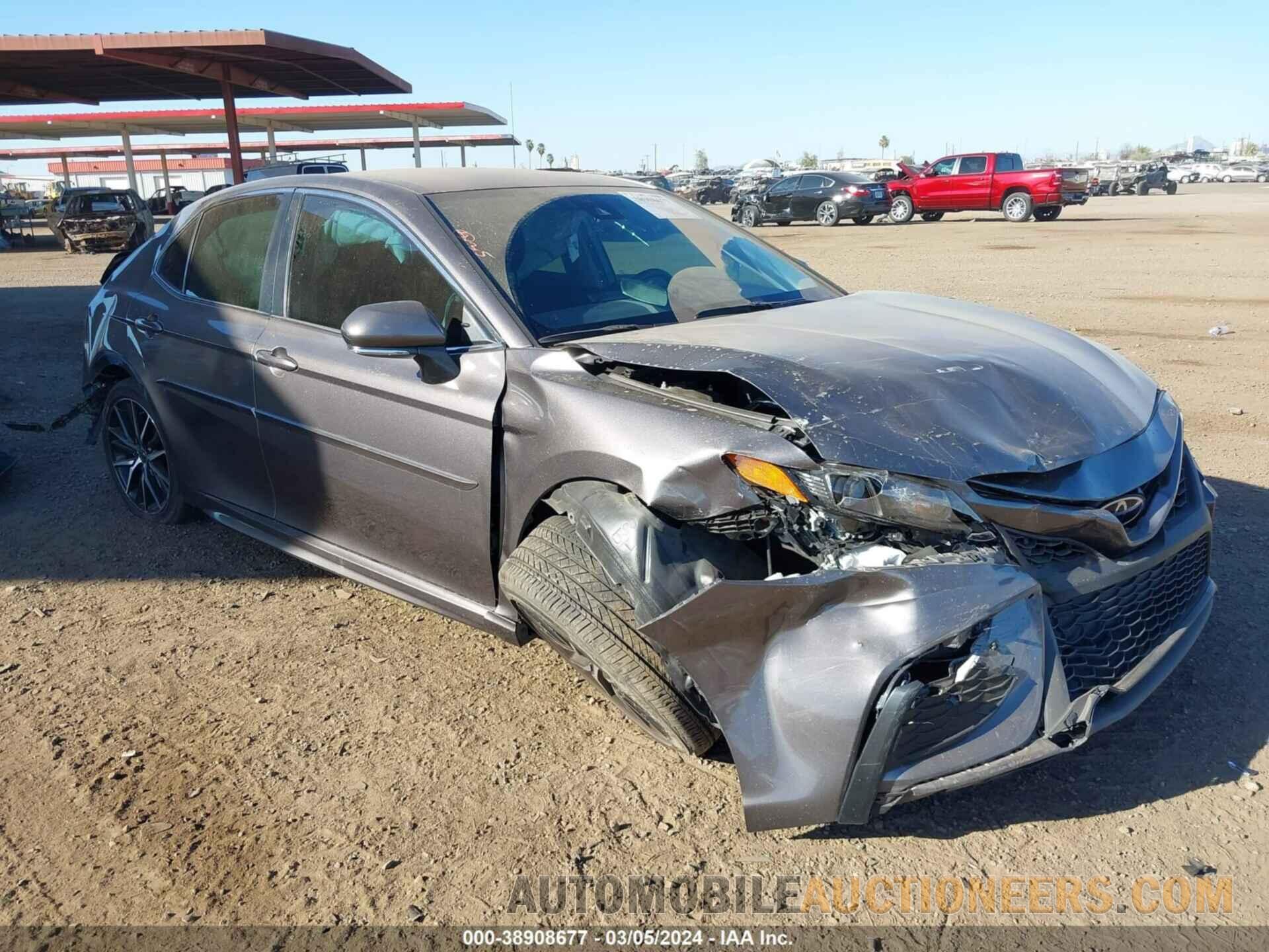 4T1G11AK6NU625869 TOYOTA CAMRY 2022