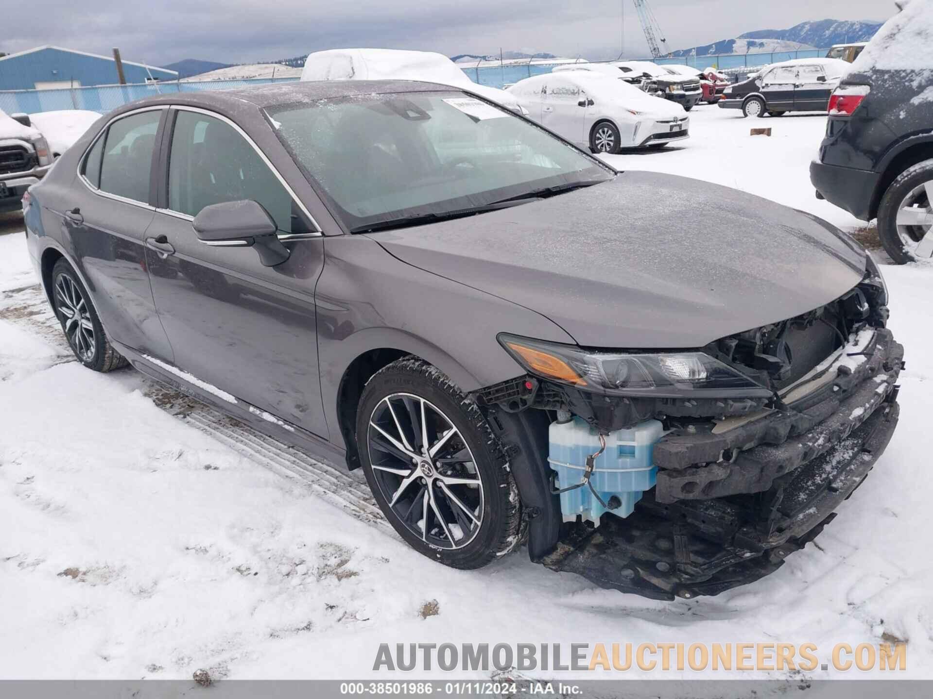 4T1G11AK6NU626522 TOYOTA CAMRY 2022