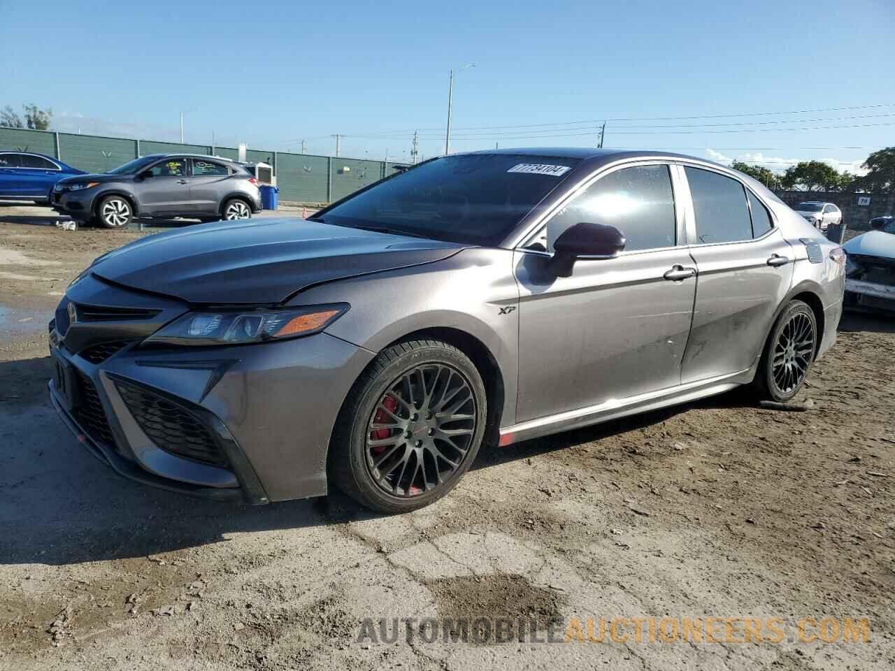 4T1G11AK6NU627735 TOYOTA CAMRY 2022