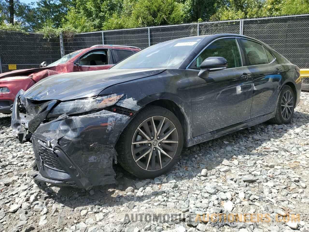 4T1G11AK6NU632918 TOYOTA CAMRY 2022