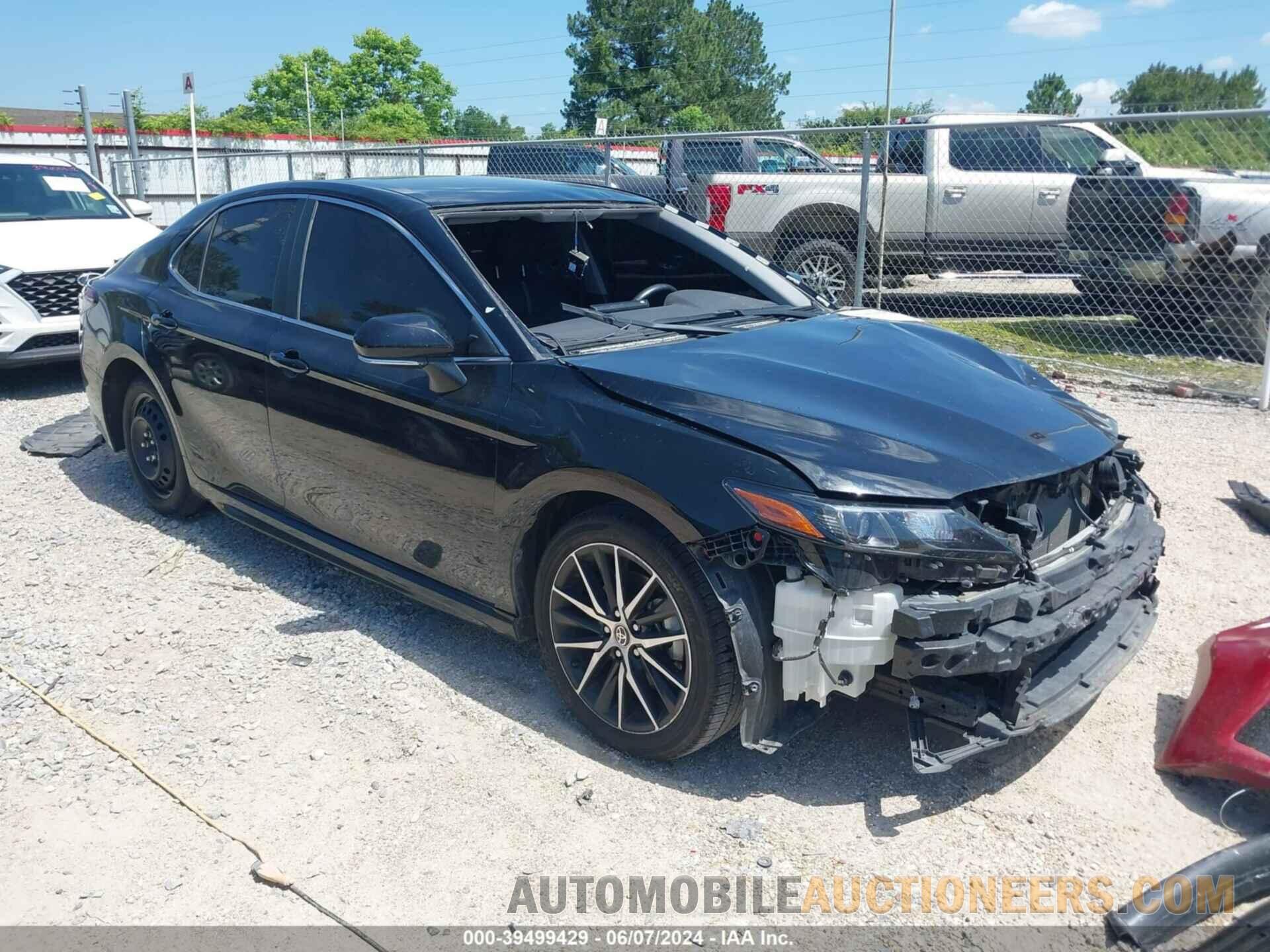 4T1G11AK6NU641604 TOYOTA CAMRY 2022