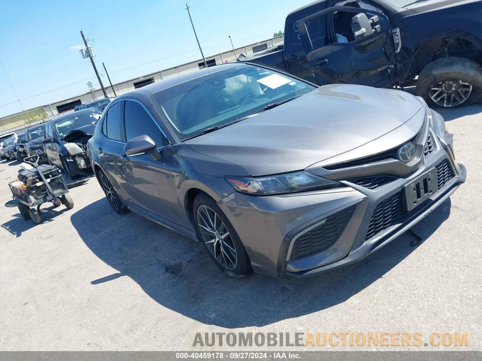 4T1G11AK6NU654613 TOYOTA CAMRY 2022