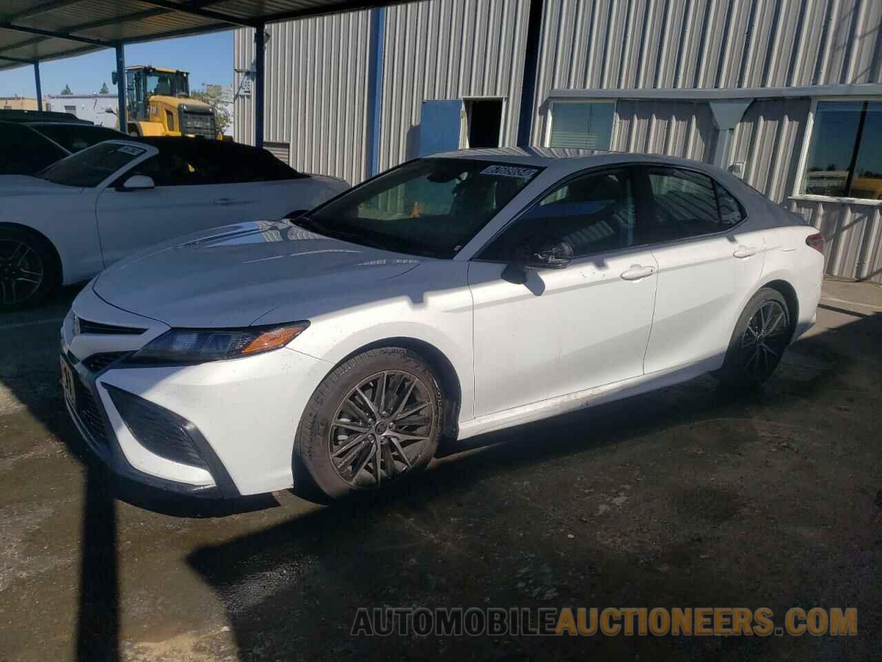 4T1G11AK6NU666468 TOYOTA CAMRY 2022