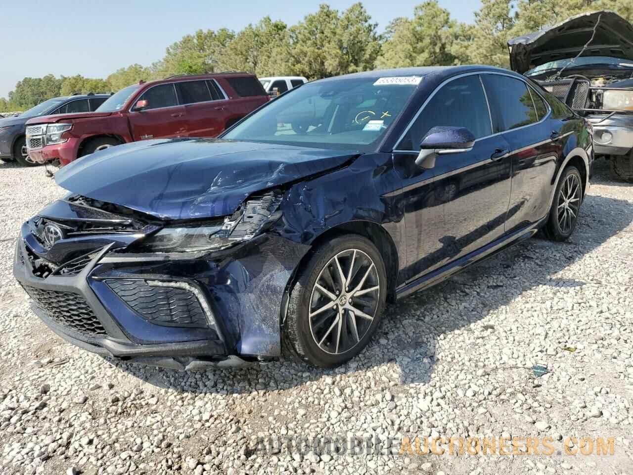 4T1G11AK6NU668091 TOYOTA CAMRY 2022