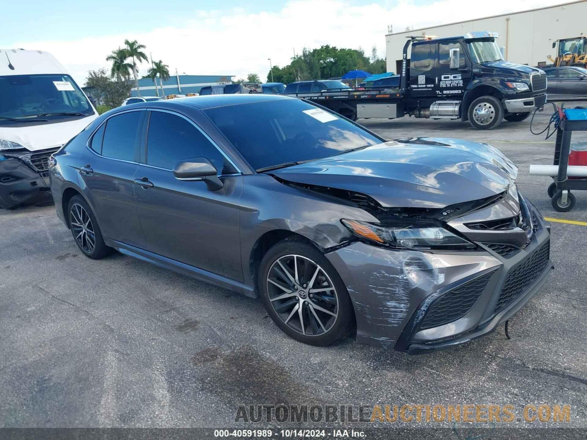 4T1G11AK6NU682380 TOYOTA CAMRY 2022