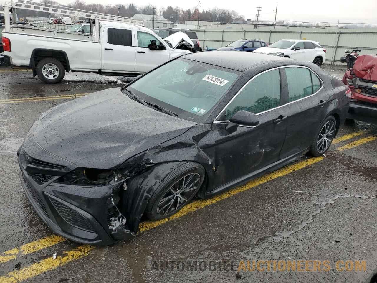 4T1G11AK6NU683285 TOYOTA CAMRY 2022