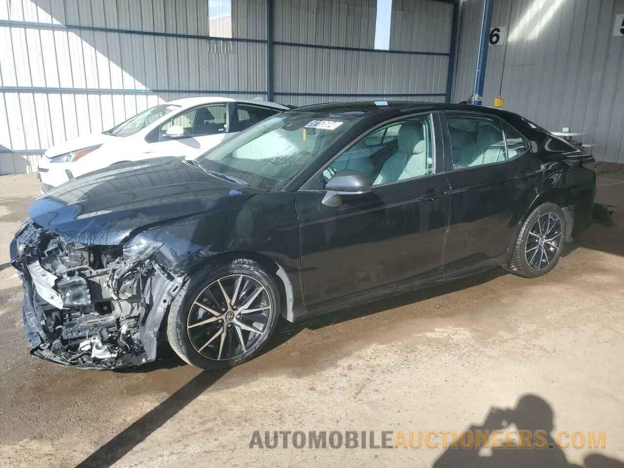 4T1G11AK6NU692990 TOYOTA CAMRY 2022