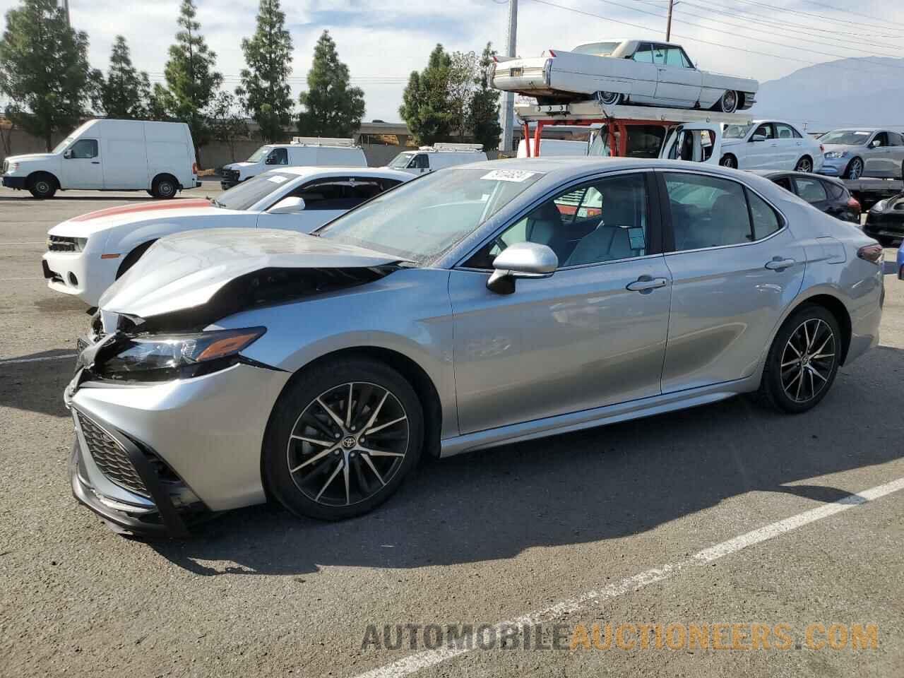 4T1G11AK6NU693458 TOYOTA CAMRY 2022