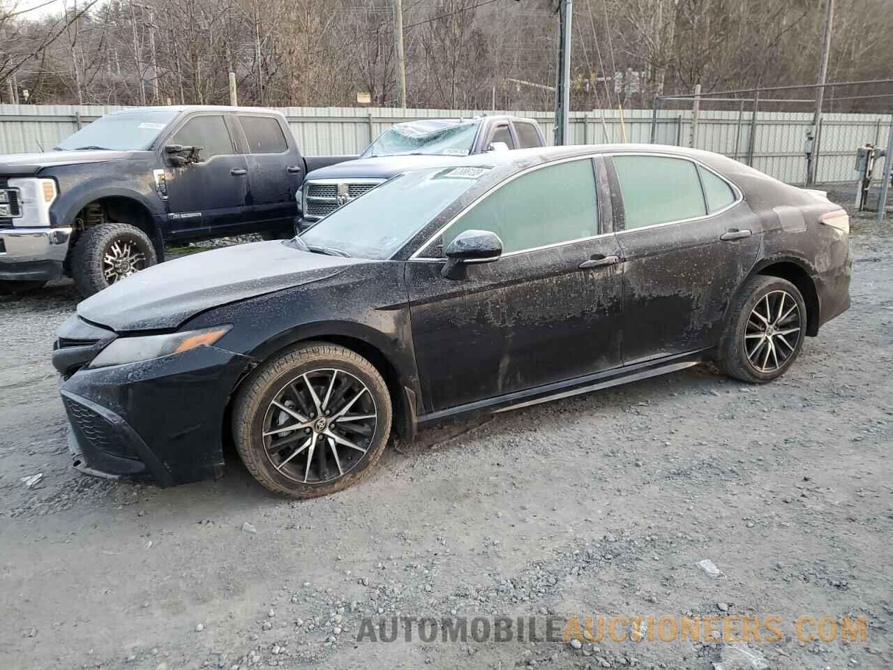 4T1G11AK6NU694397 TOYOTA CAMRY 2022