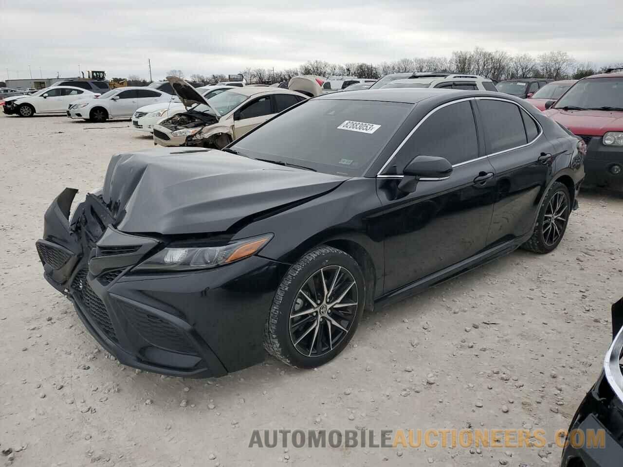 4T1G11AK6NU703843 TOYOTA CAMRY 2022