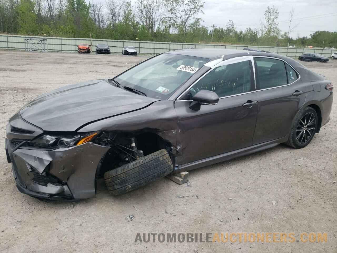 4T1G11AK6NU704877 TOYOTA CAMRY 2022