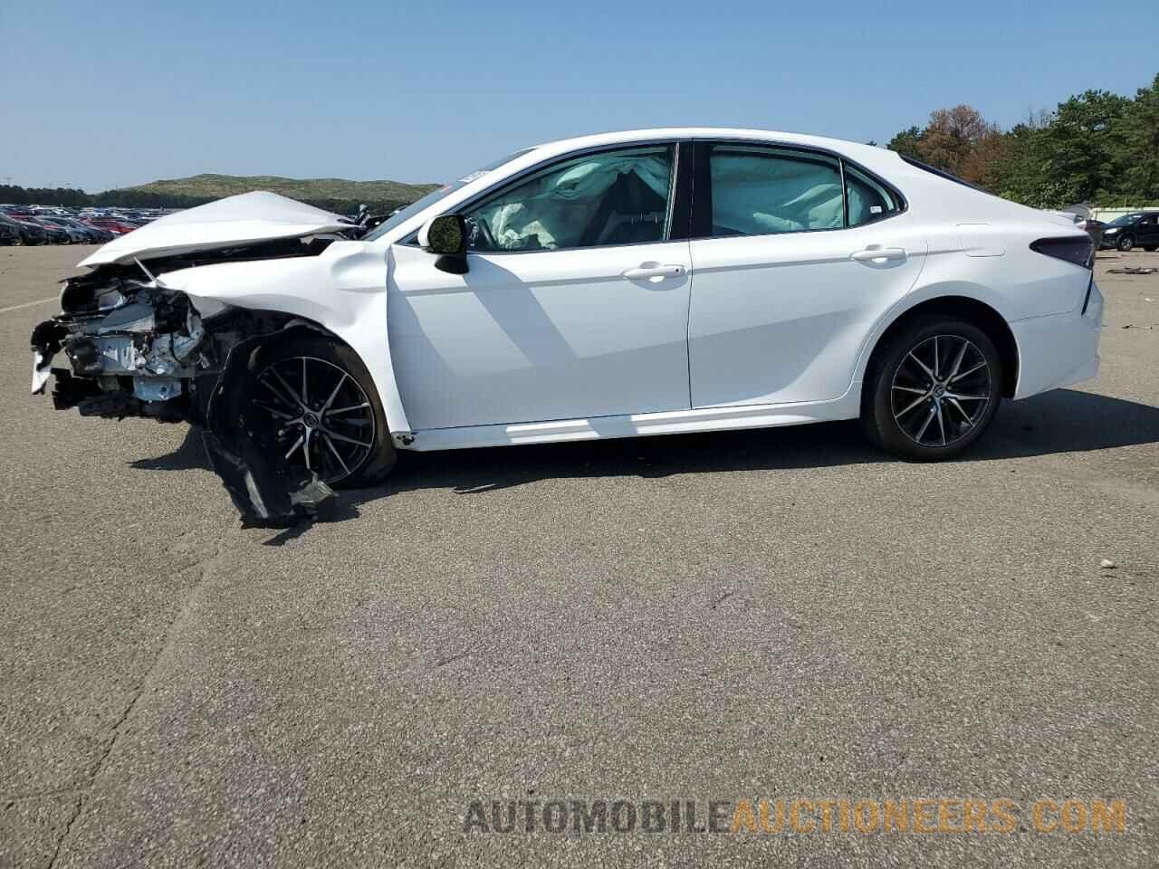 4T1G11AK6NU706614 TOYOTA CAMRY 2022