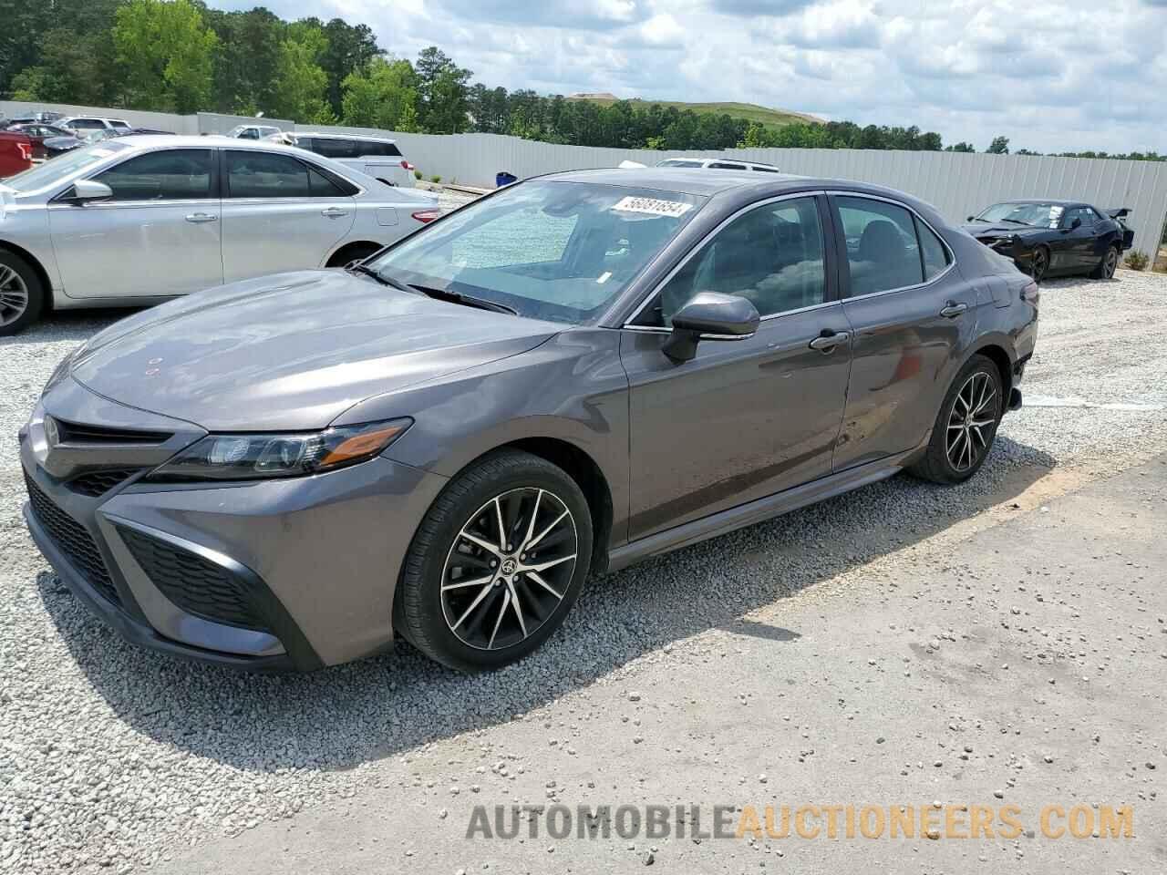 4T1G11AK6NU713806 TOYOTA CAMRY 2022