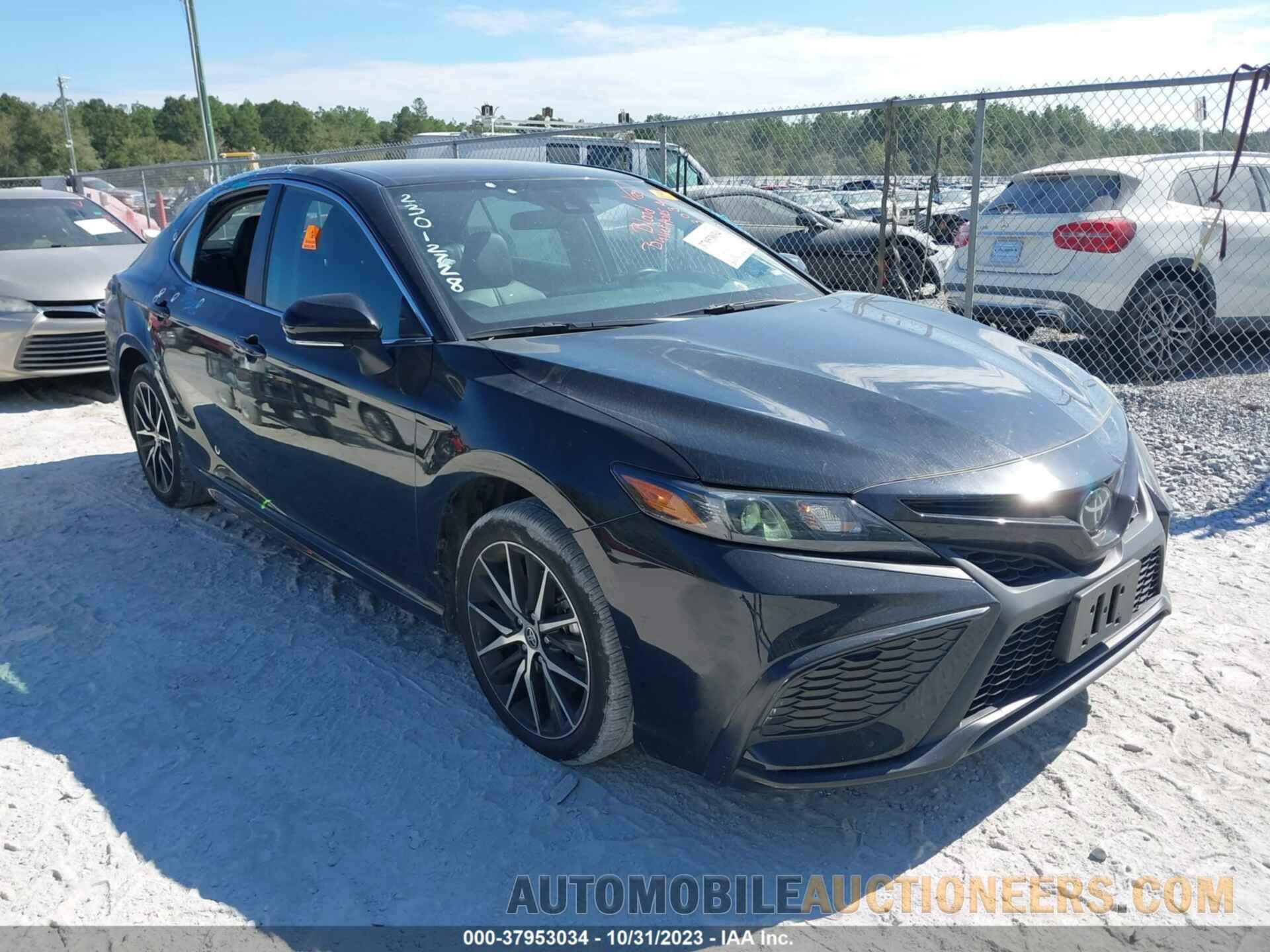 4T1G11AK6NU713837 TOYOTA CAMRY 2022