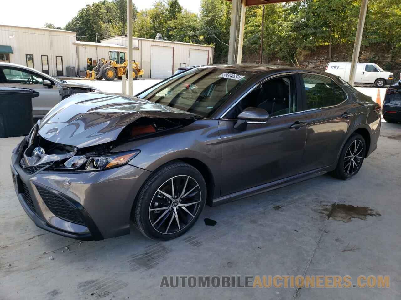 4T1G11AK6PU173196 TOYOTA CAMRY 2023